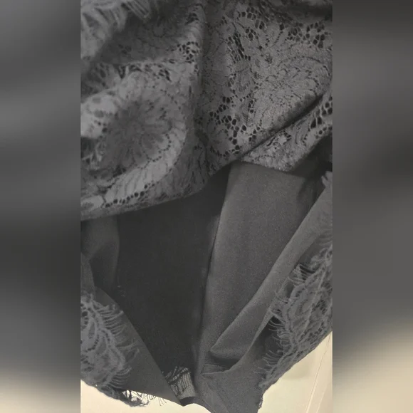 Madewell Dusk Lace Off-the-Shoulder Black Dress Size 10, Worn Once - Picture 6 of 8